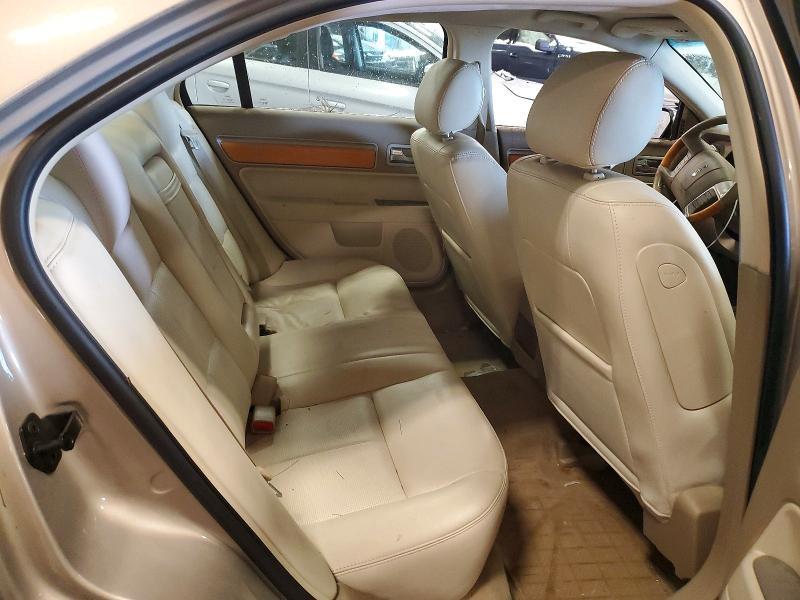 2008 Lincoln Townhouse MKZ
