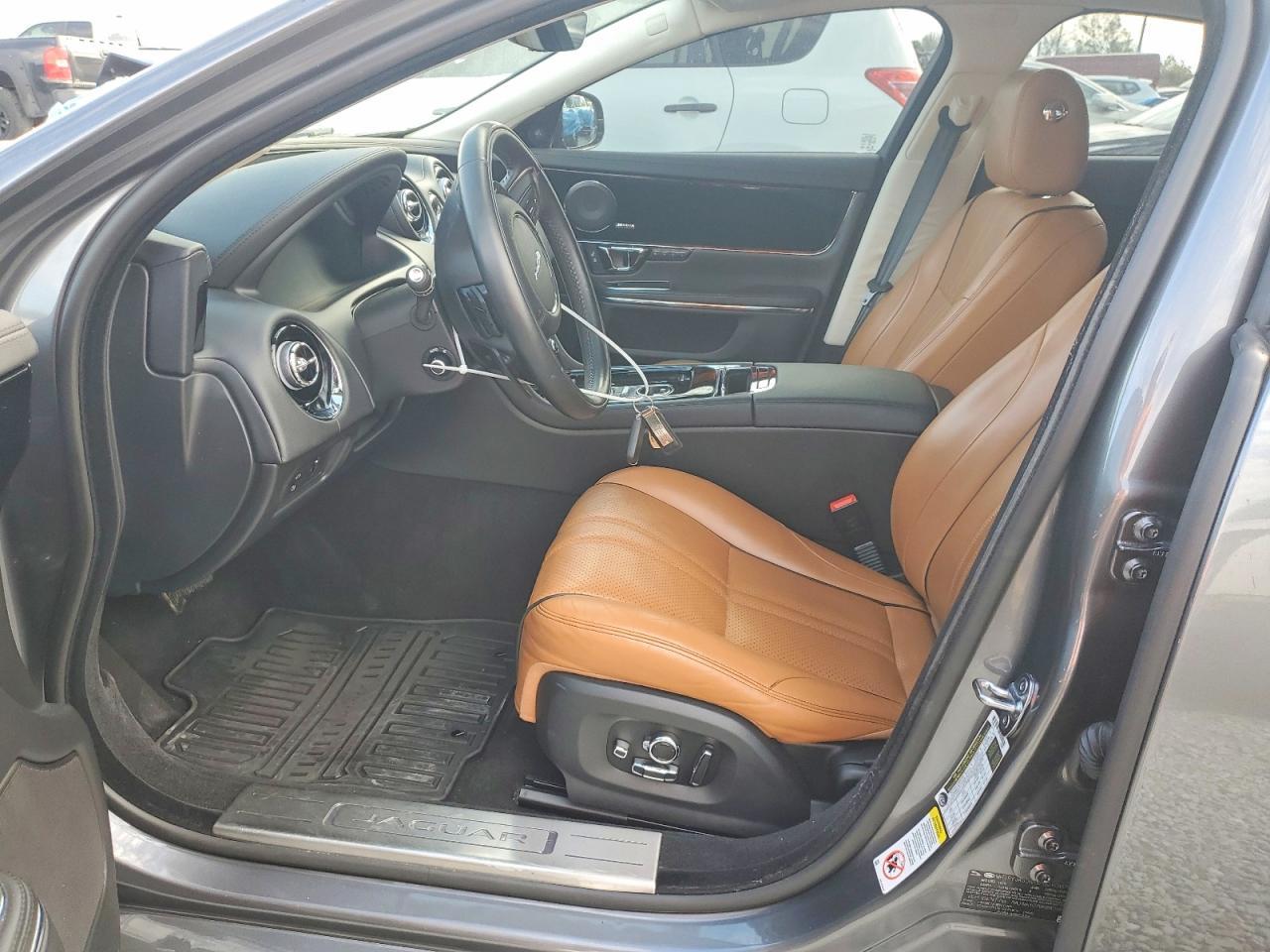 2019 Jaguar Xj R-sport