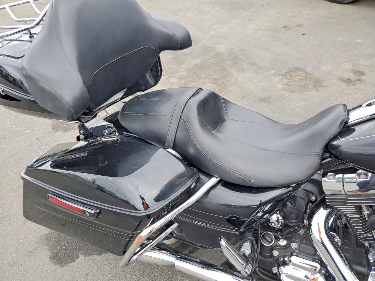 2015 Harley-Davidson Flhxs