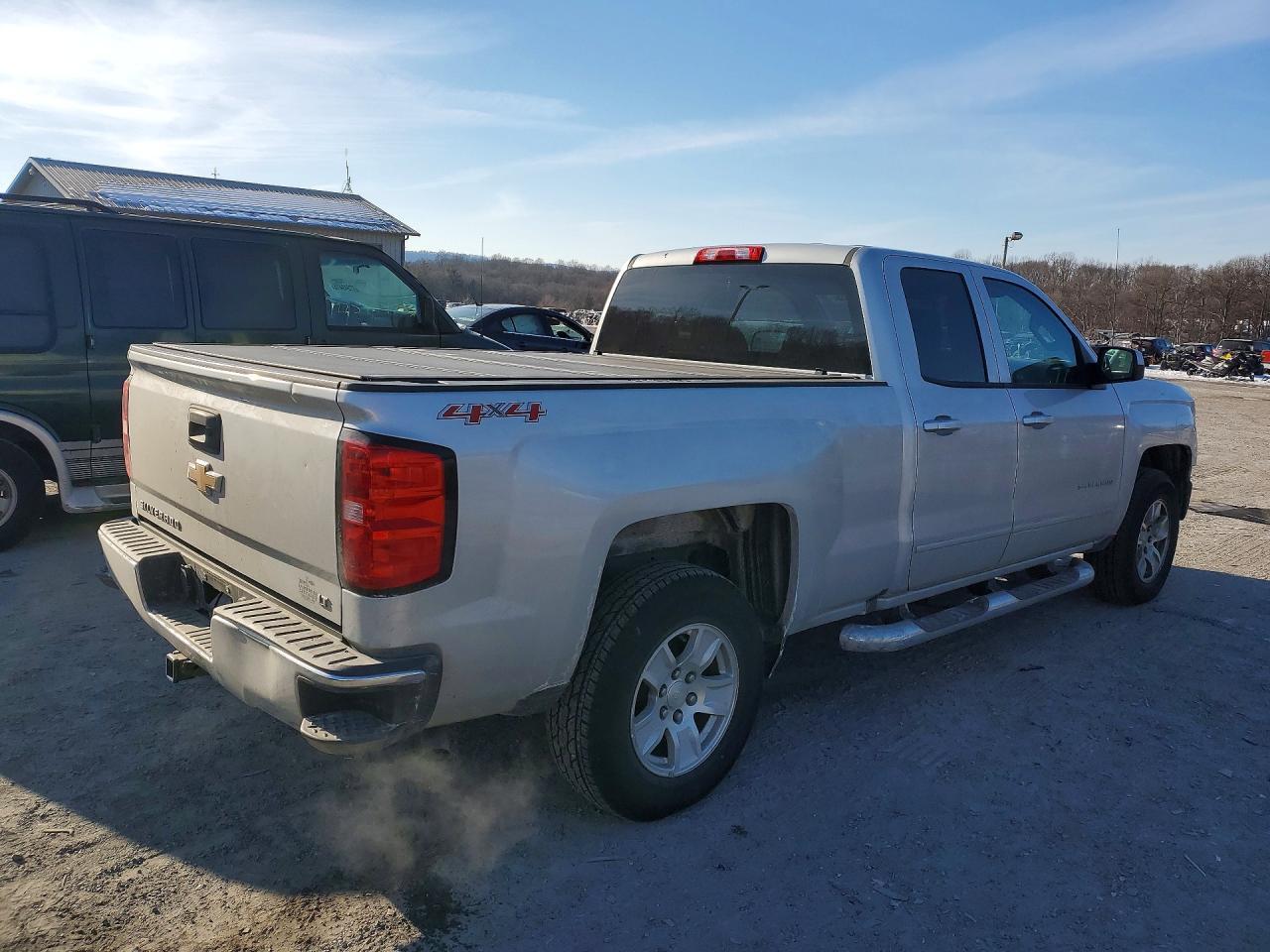 2017 Chevrolet Silverado K1500 lt