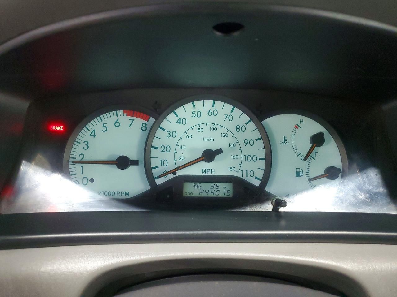 2004 Toyota Corolla ce