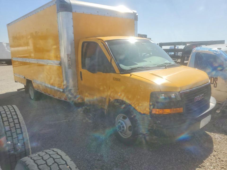 2023 GMC Savana BOX Truck