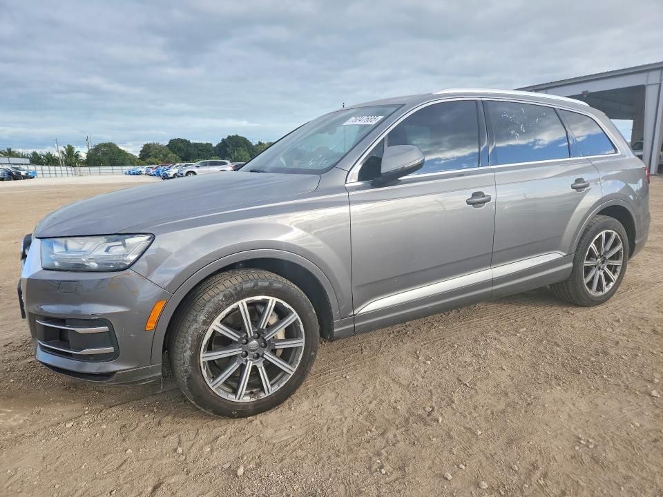 2017 Audi Q7 Premium Plus