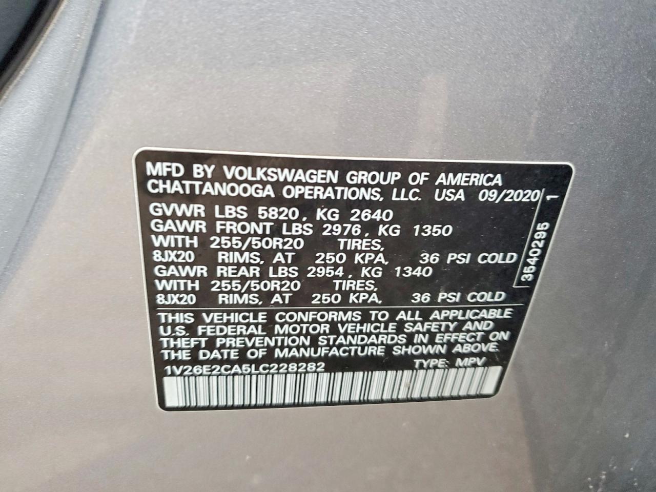 2020 Volkswagen Atlas Cross Sport se