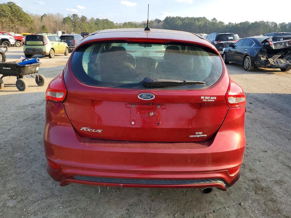 2015 Ford Focus se
