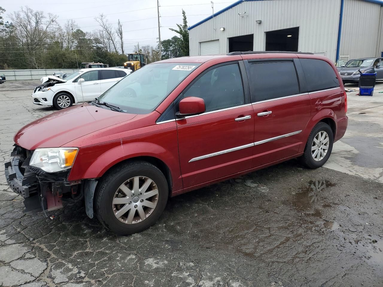 2015 Chrysler Town & Country Touring
