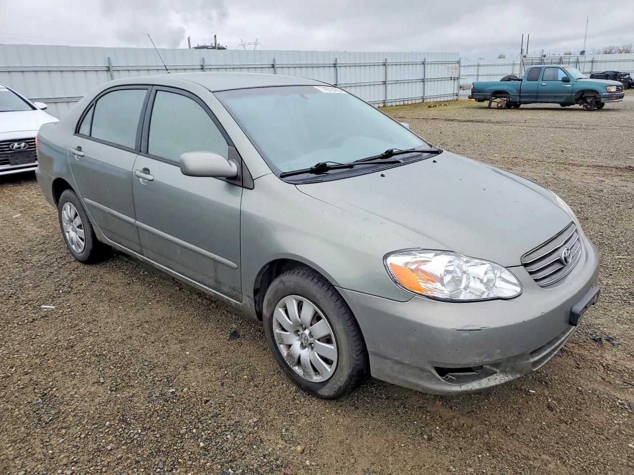 2004 Toyota Corolla ce