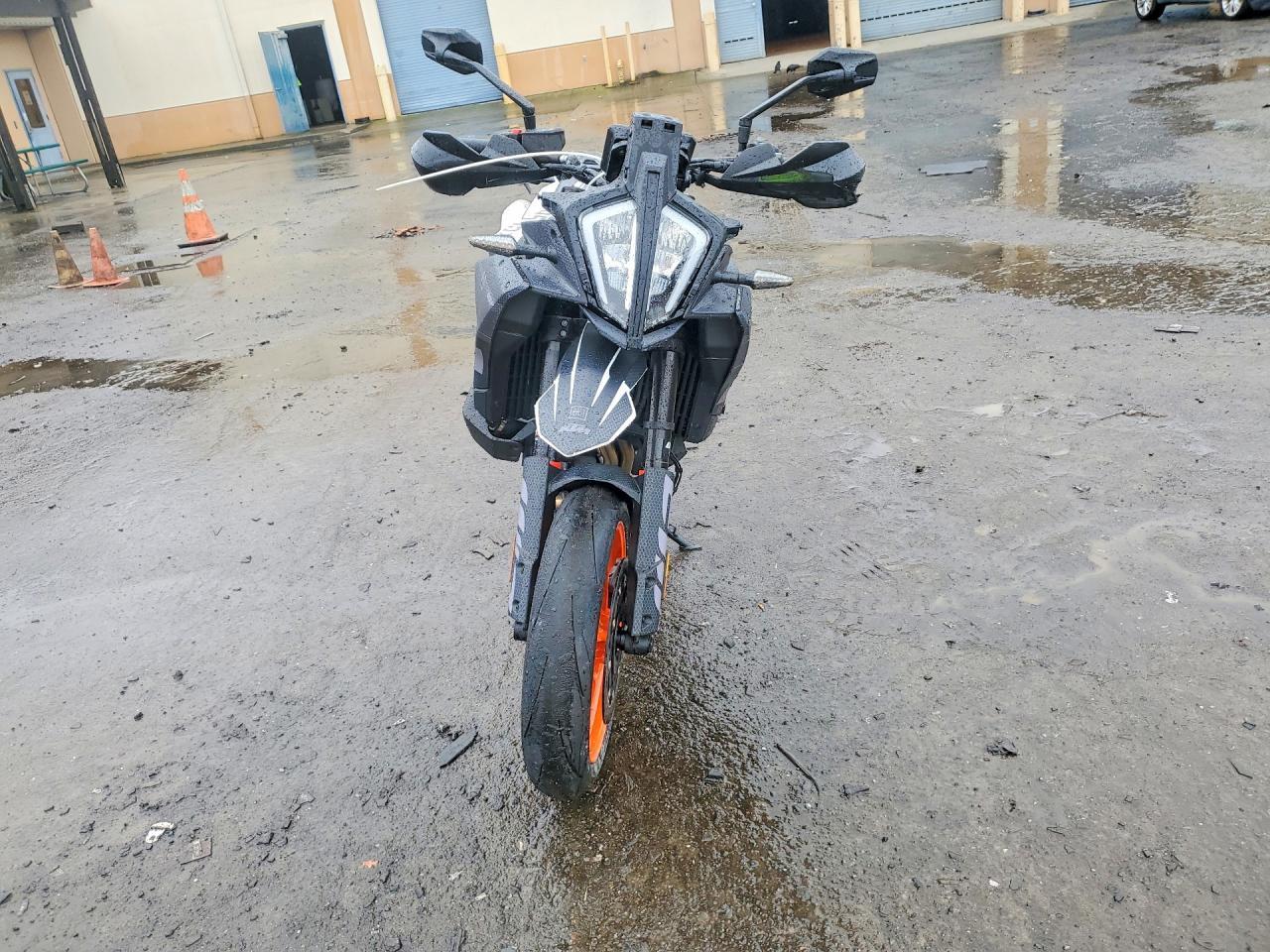 2024 KTM 890 Adventure