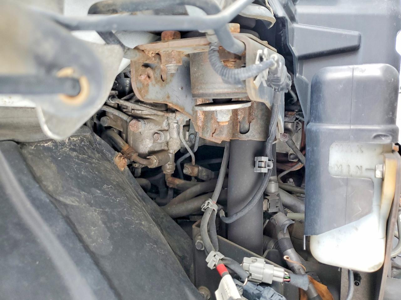 2015 Hino 195 BOX Truck