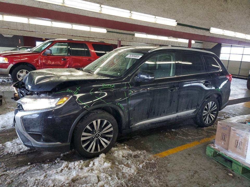 2020 Mitsubishi Outlander se