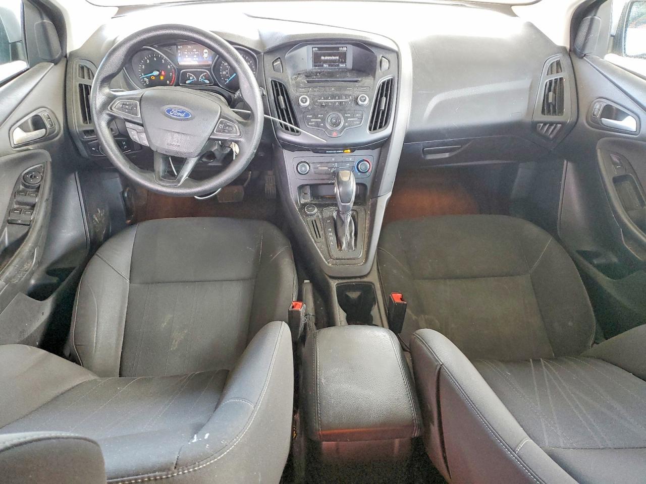 2015 Ford Focus se