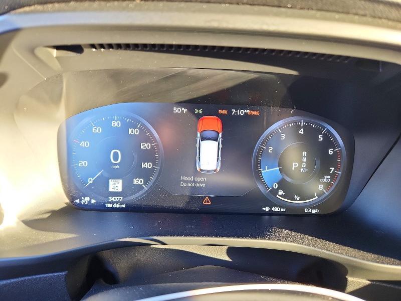 2021 Volvo Xc40 T5 Momentum