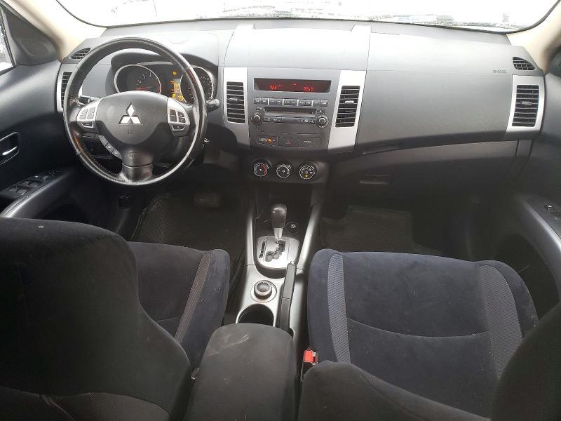 2013 Mitsubishi Outlander es