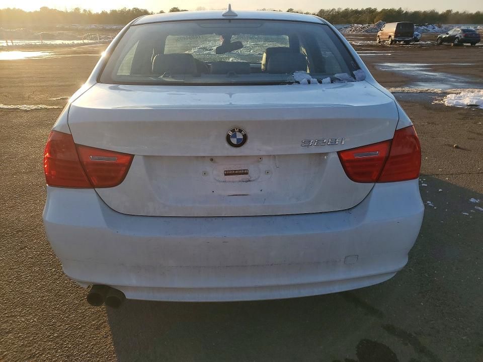 2011 BMW 328 xi Sulev