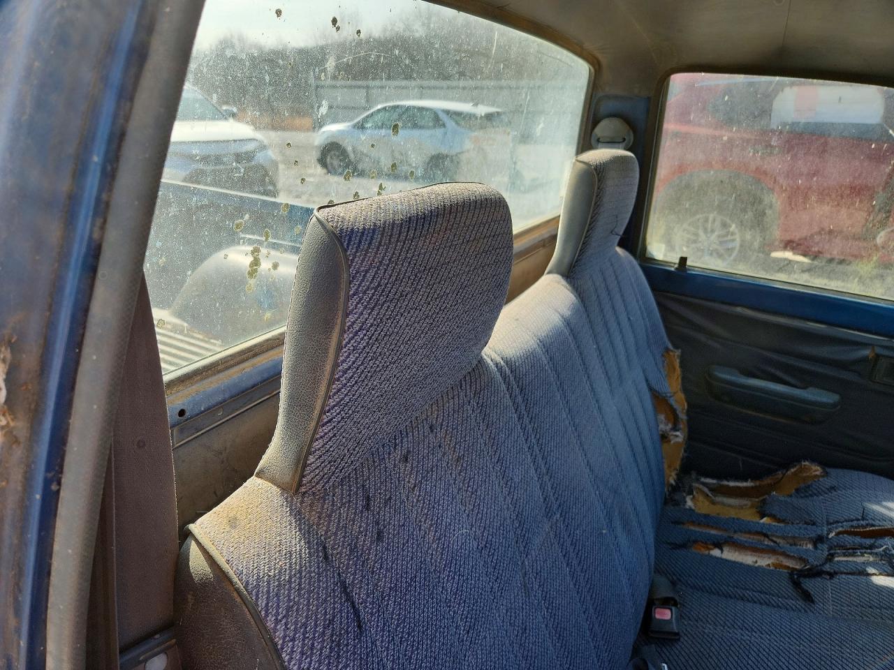 1994 Toyota Pickup Base