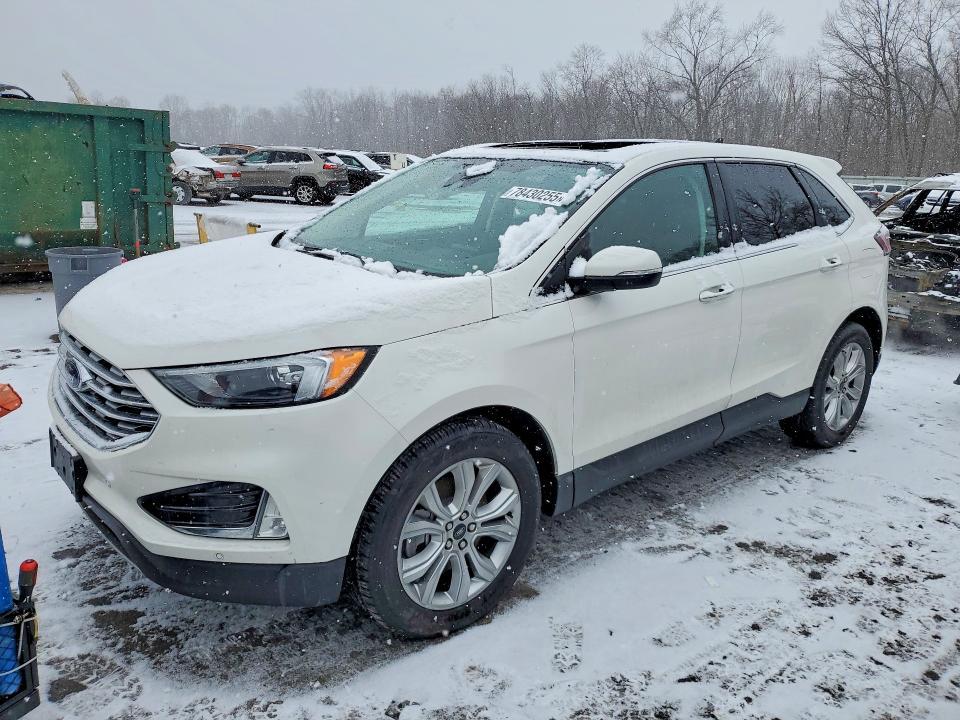 2023 Ford Edge Titanium