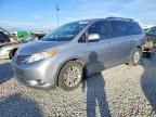 2011 Toyota Sienna xle