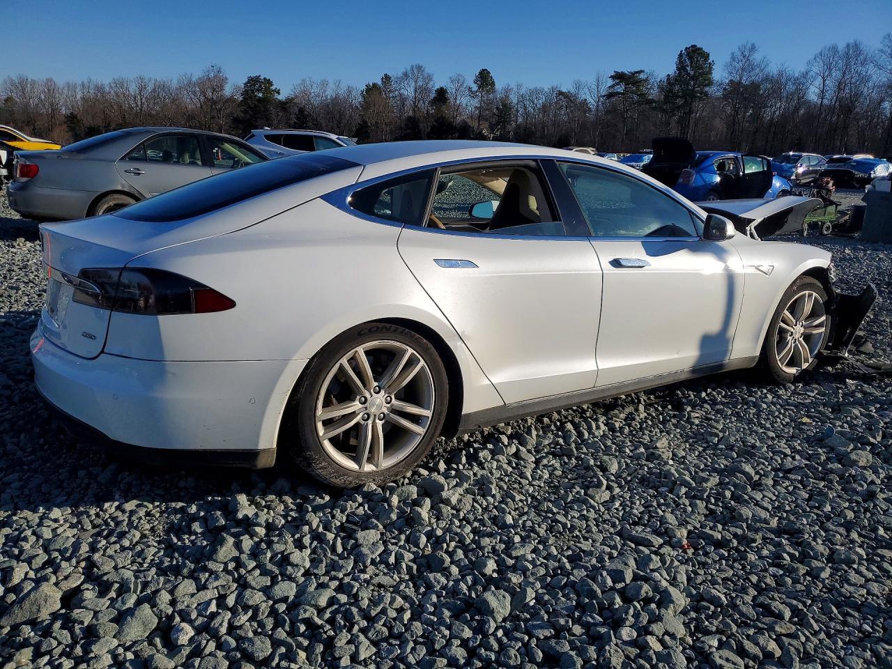 2015 Tesla Model s 85D