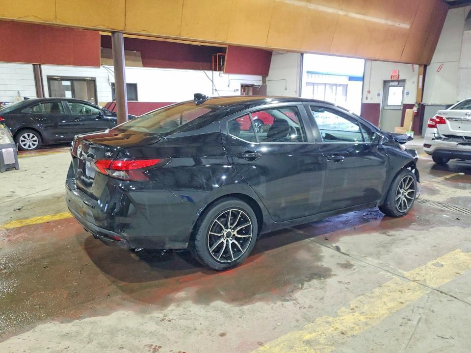 2023 Nissan Versa sv