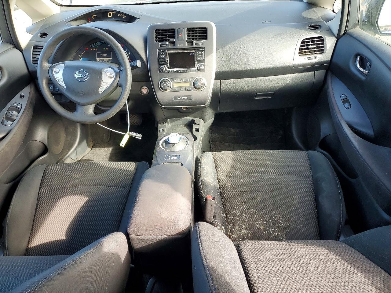 2016 Nissan Leaf S-24