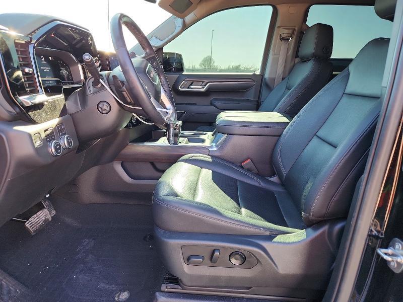 2023 GMC Sierra K1500 slt