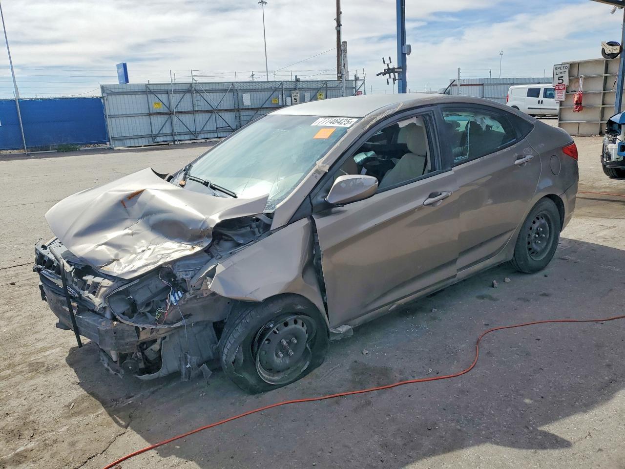 2013 Hyundai Accent gls