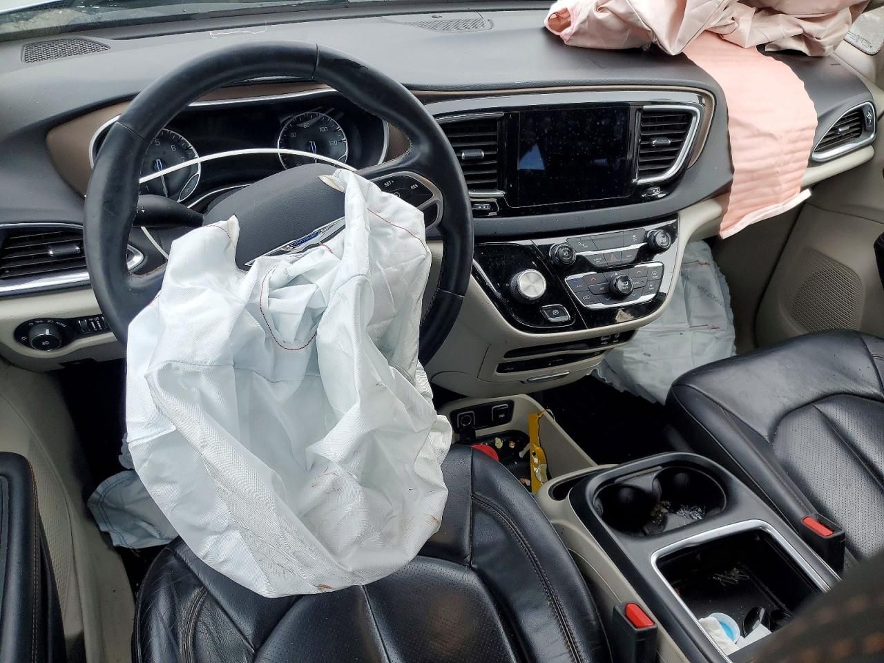 2017 Chrysler Pacifica Touring l Plus