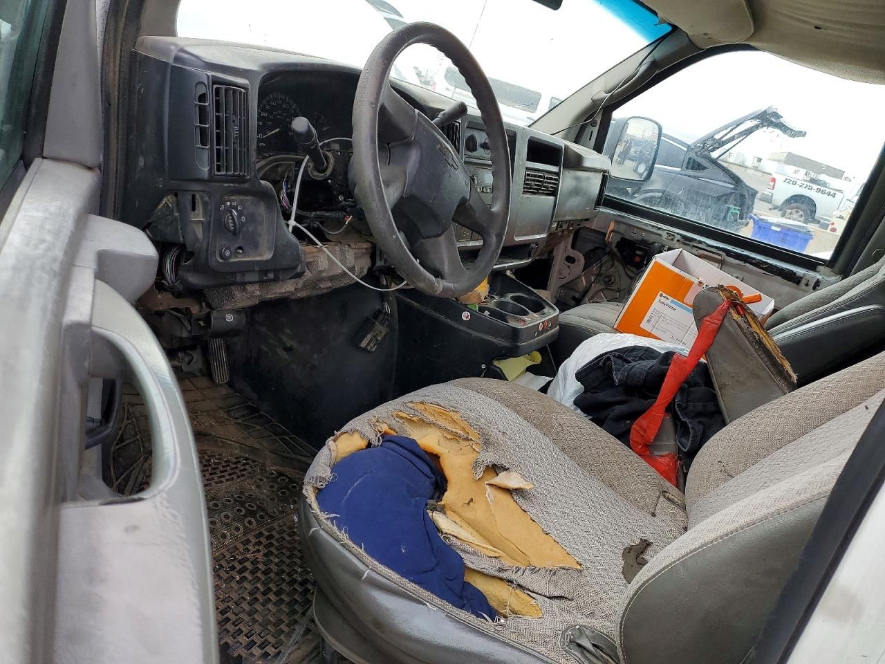 2005 Chevrolet Express G2500