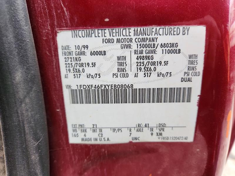 2000 Ford F450 Super Duty Flatbed Truck