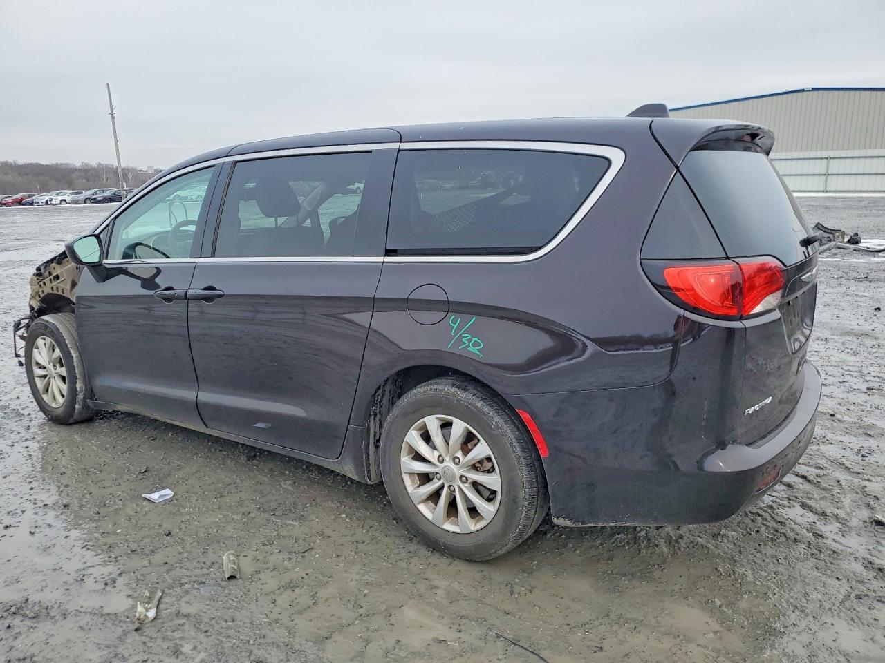 2017 Chrysler Pacifica Touring