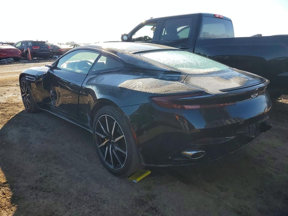 2018 Aston Martin Db11