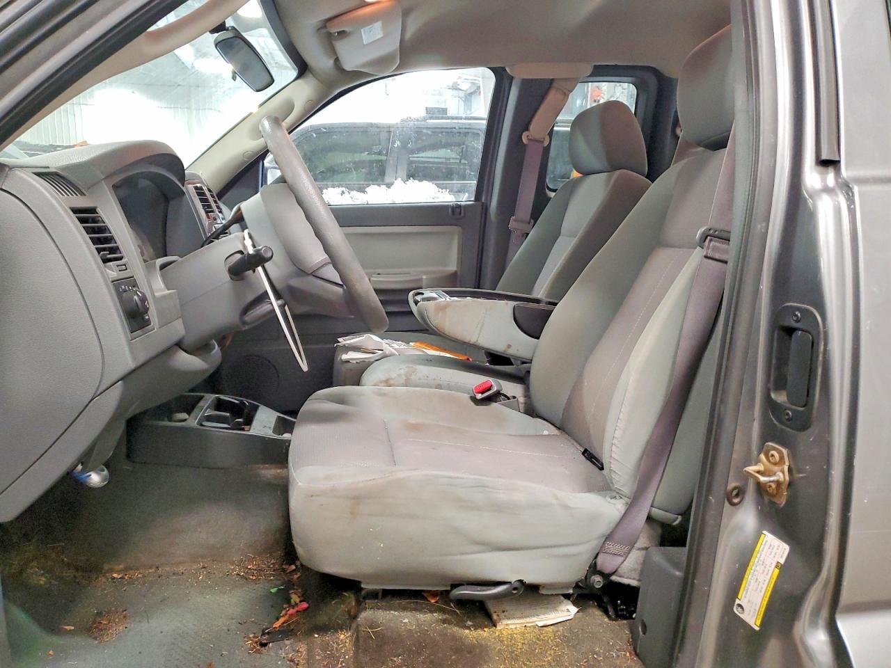 2005 Dodge Dakota slt