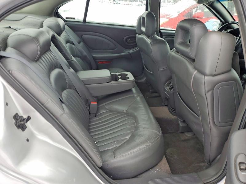 2001 Pontiac Bonneville sle