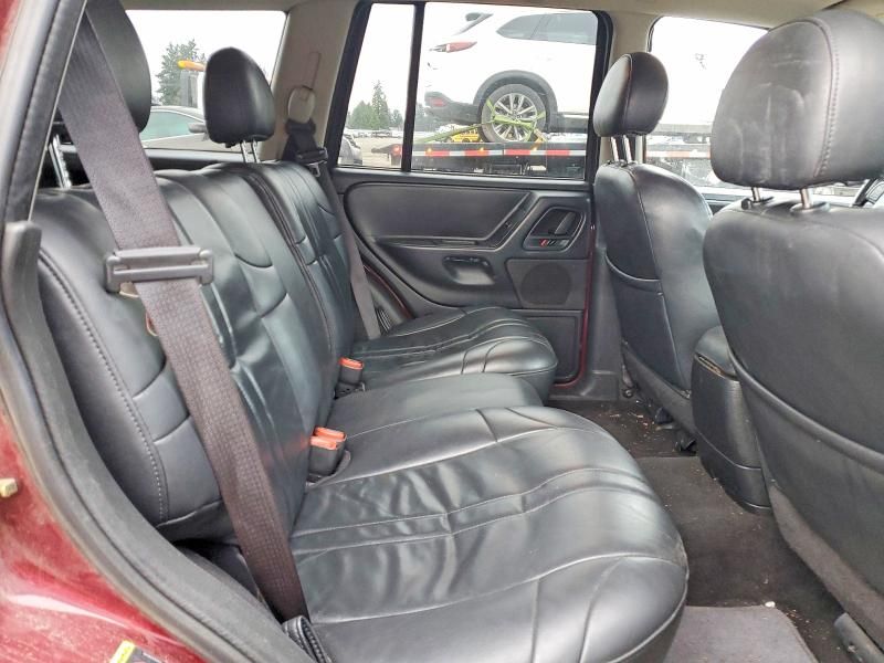 2002 Jeep Grand Cherokee Laredo