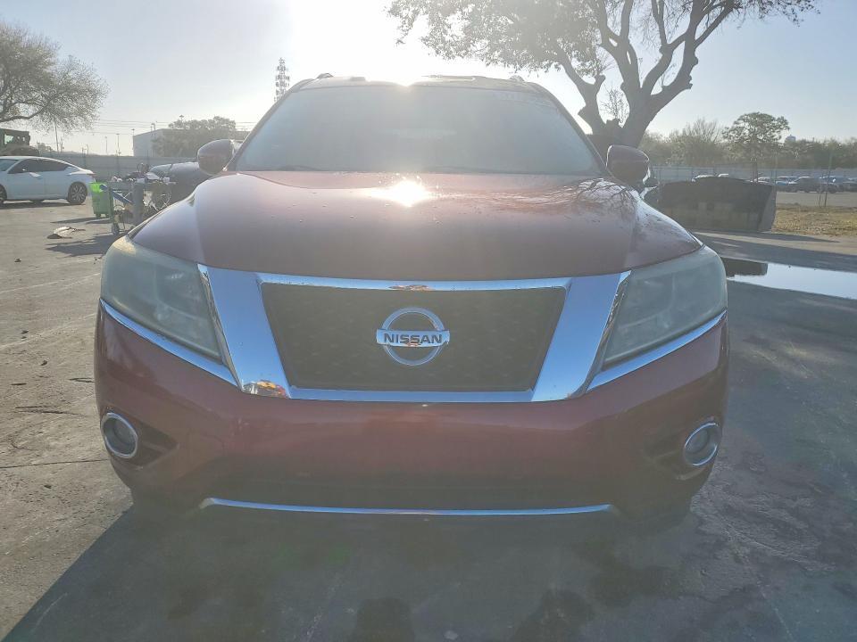 2015 Nissan Pathfinder s