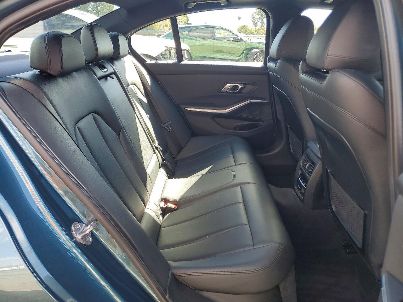 2019 BMW 330i
