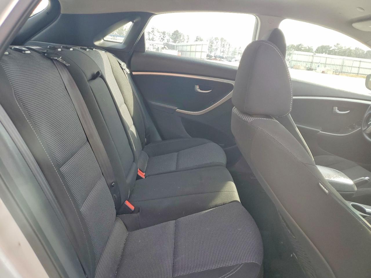 2014 Hyundai Elantra gt Base