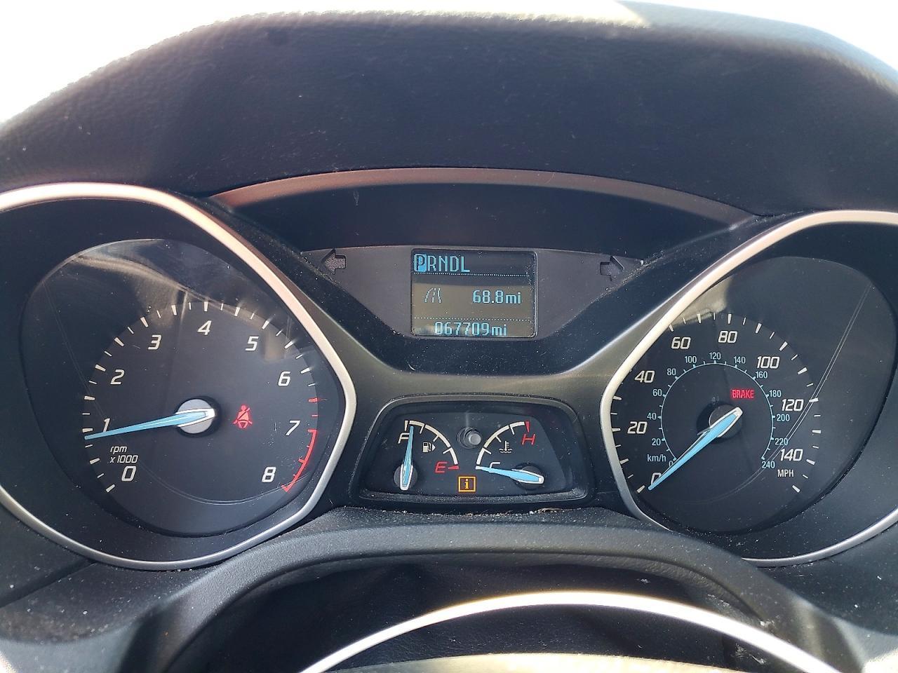 2014 Ford Focus s