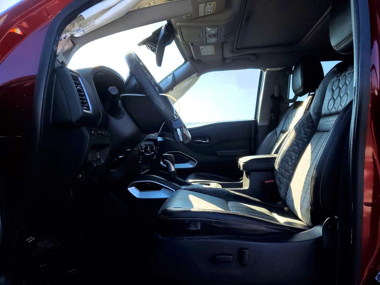 2023 Nissan Frontier SV