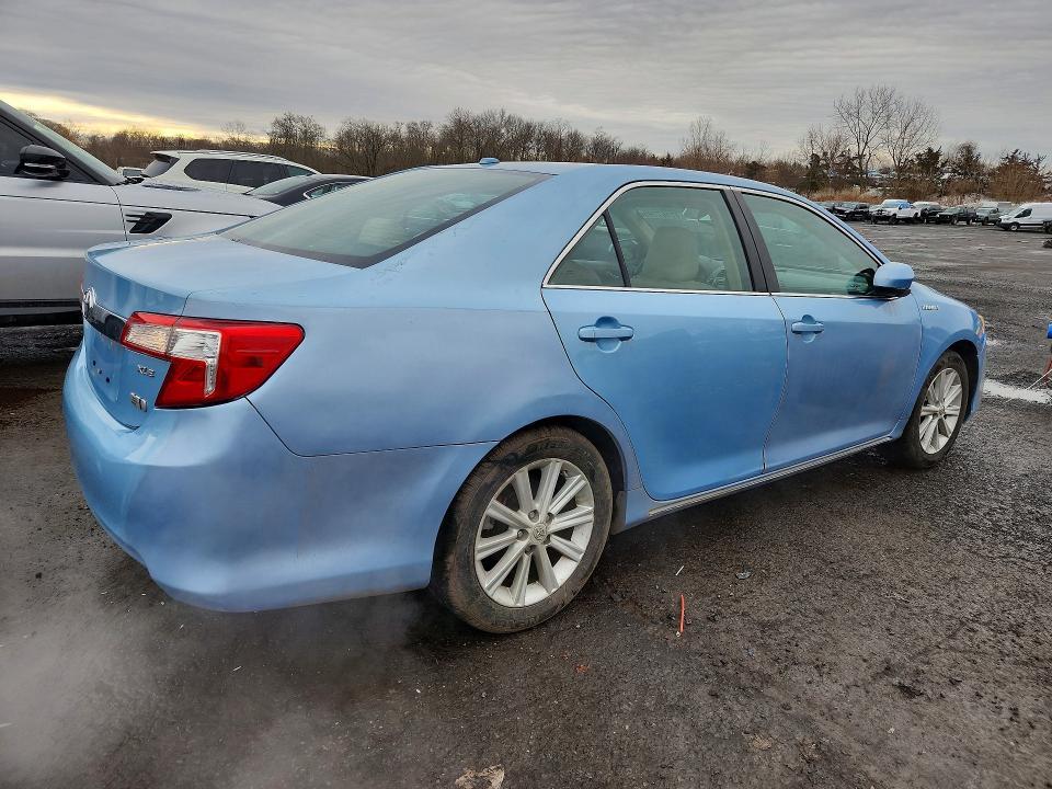 2012 Toyota Camry Hybrid xle