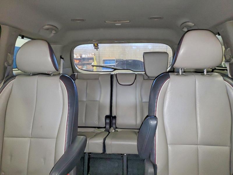 2017 KIA Sedona sx