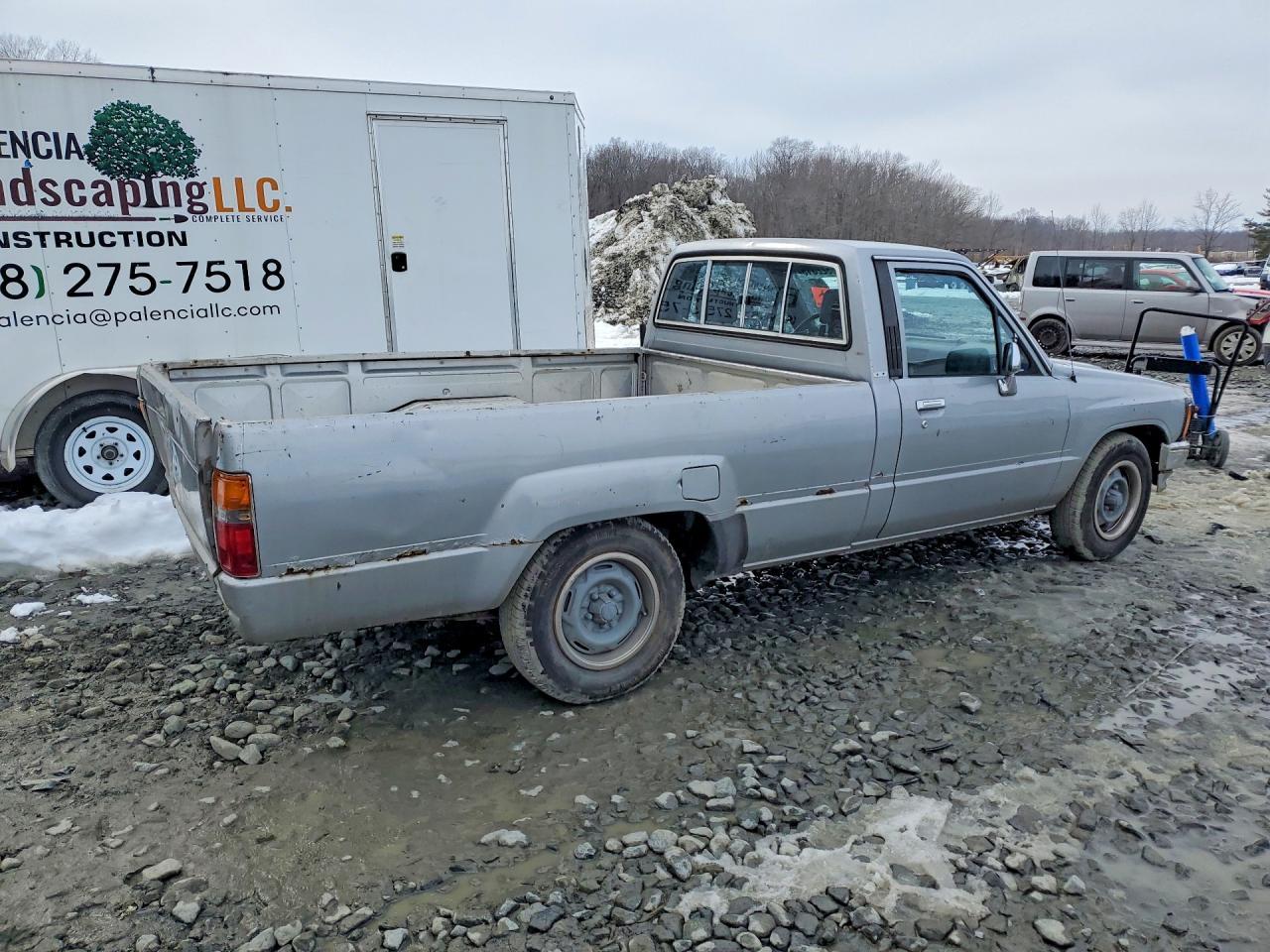 1987 Toyota Pickup Deluxe