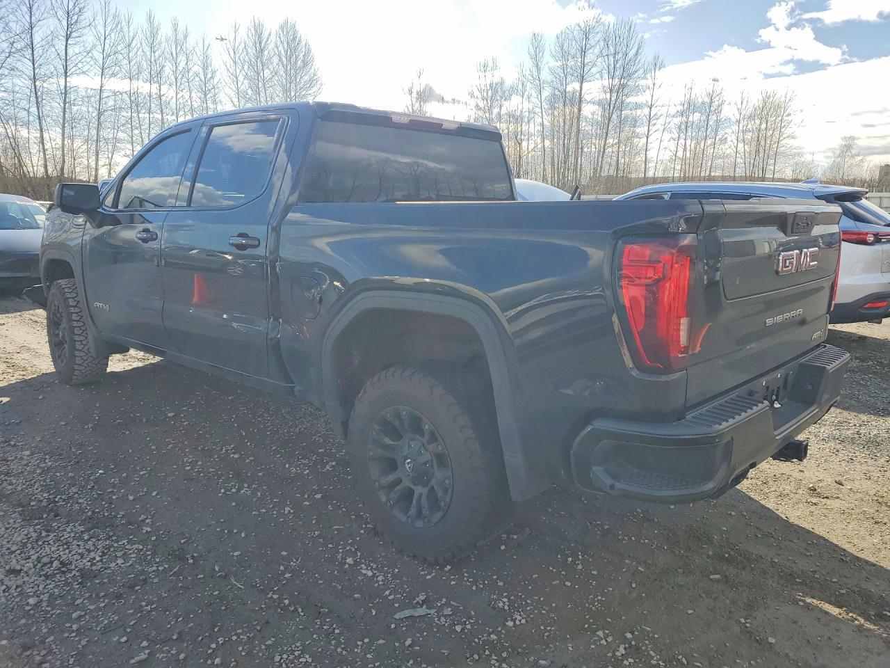 2021 GMC Sierra K1500 AT4