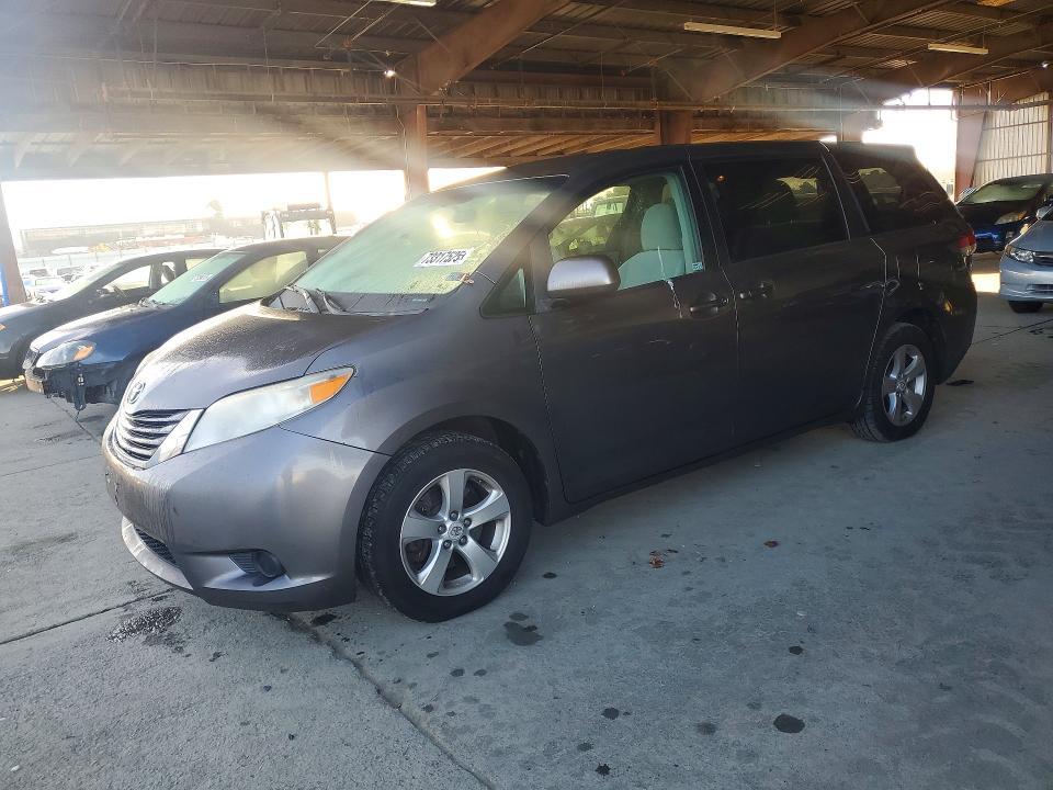 2011 Toyota Sienna Base