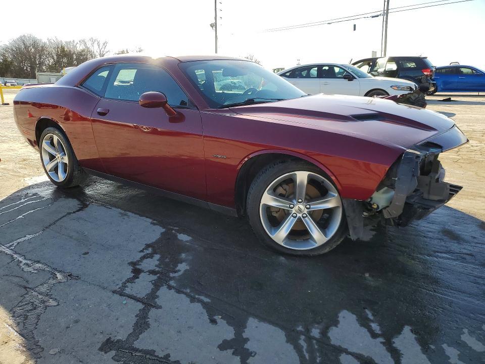 2018 Dodge Challenger r