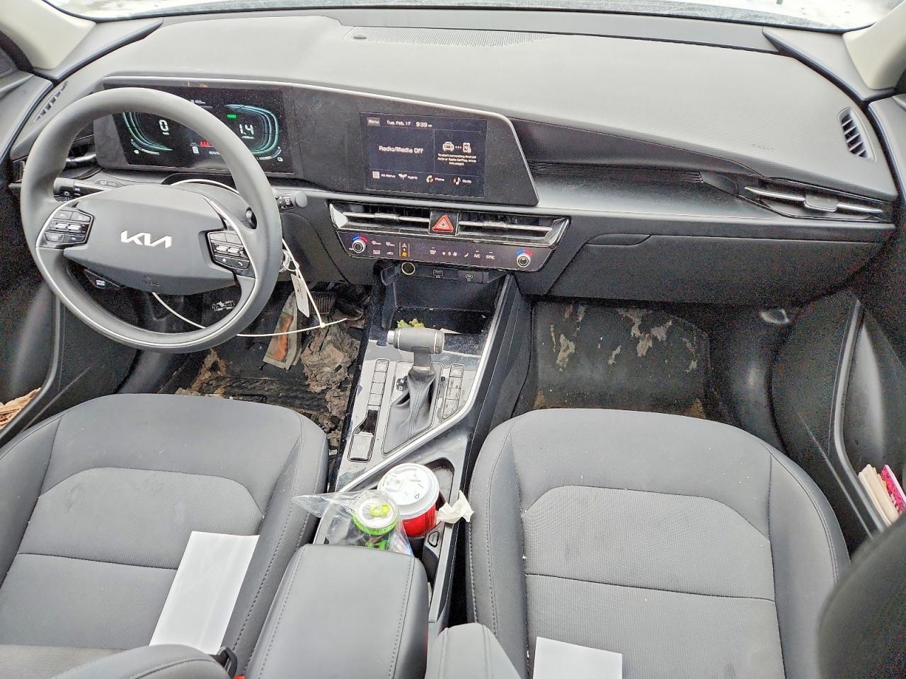 2025 KIA Niro lx