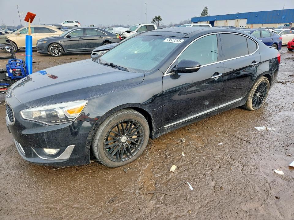 2015 KIA Cadenza Premium