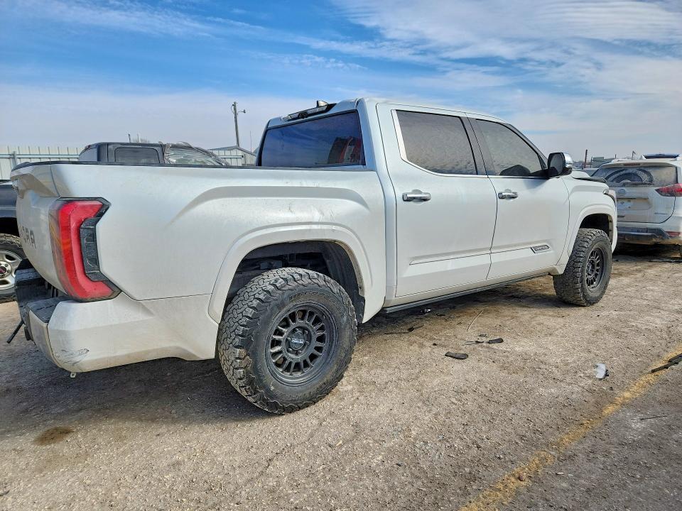 2022 Toyota Tundra Capstone HV