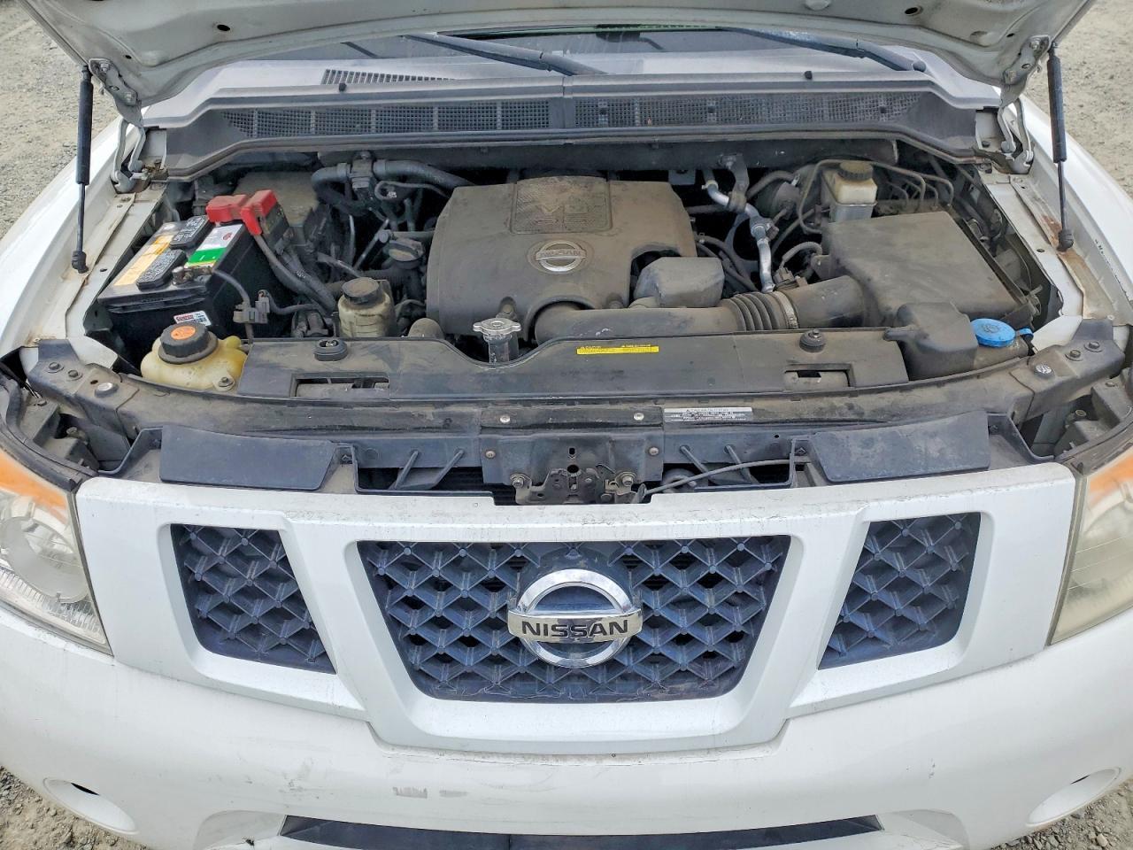 2012 Nissan Armada sv