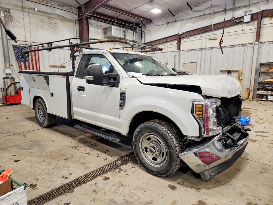 2018 Ford F350 Super Duty Utility / Service Truck